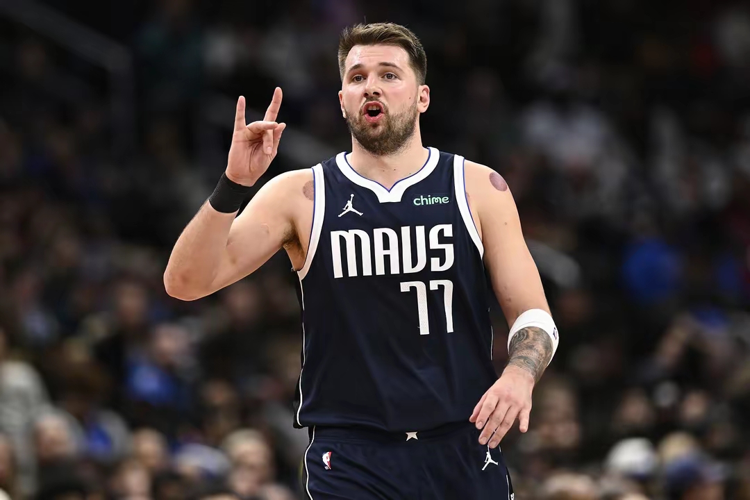 mk官网入口 -达拉斯独行侠清晨防线松动，志在NBA常规赛名次提升，压力陡增，控场能力受关注 