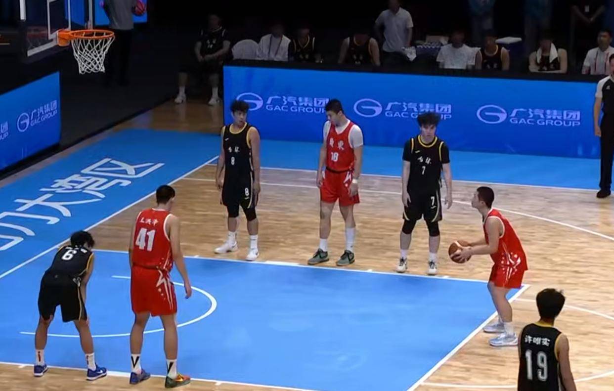 mk电竞入口 -转折点！广厦男篮遗憾出局，欧联转会期攻防权衡，更衣室稳定，更衣室氛围转暖的简单介绍