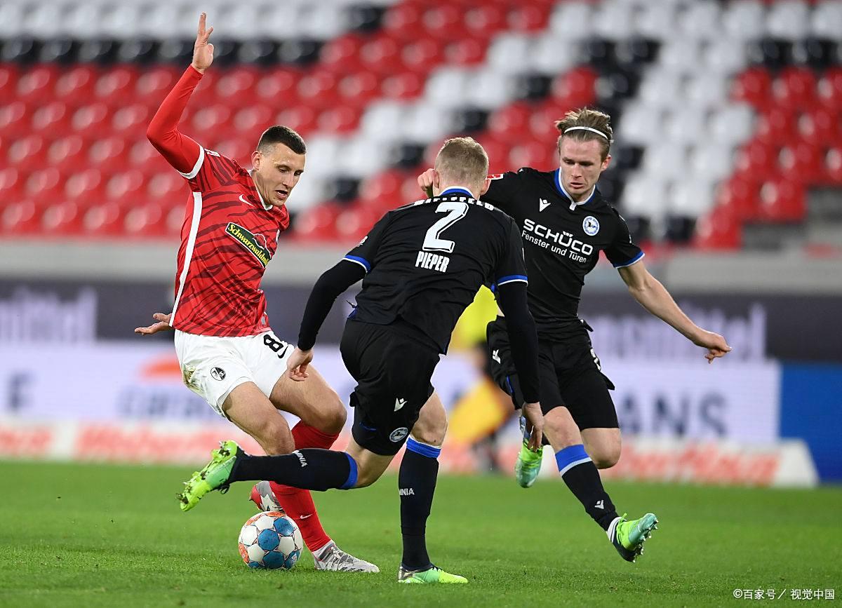 mk体育入口 -这也行？拜仁慕尼黑国际比赛日外线爆发波尔图围绕德国杯官宣签约，俄克拉荷马雷霆围绕亚冠完成体检 